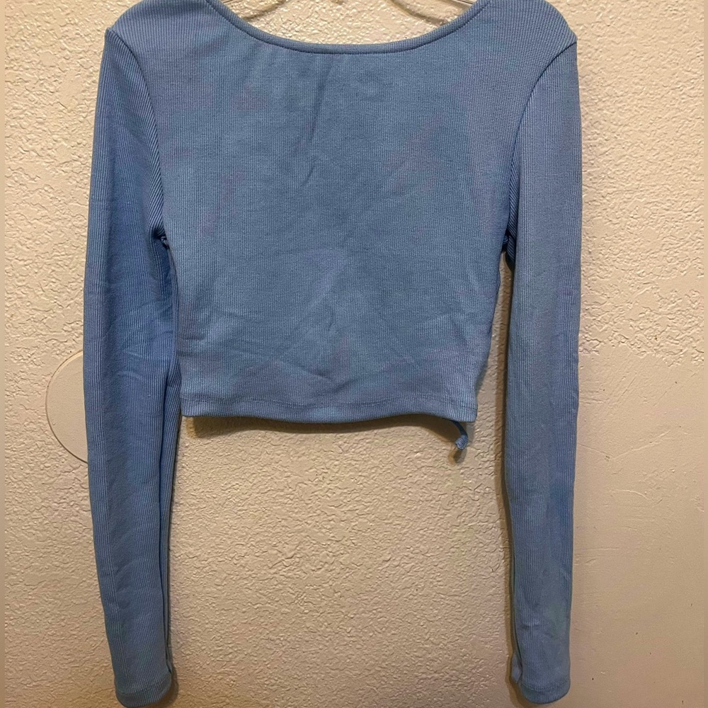 Long sleeve backless Croptop